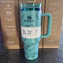 Stanley 40oz Hello Kitty 