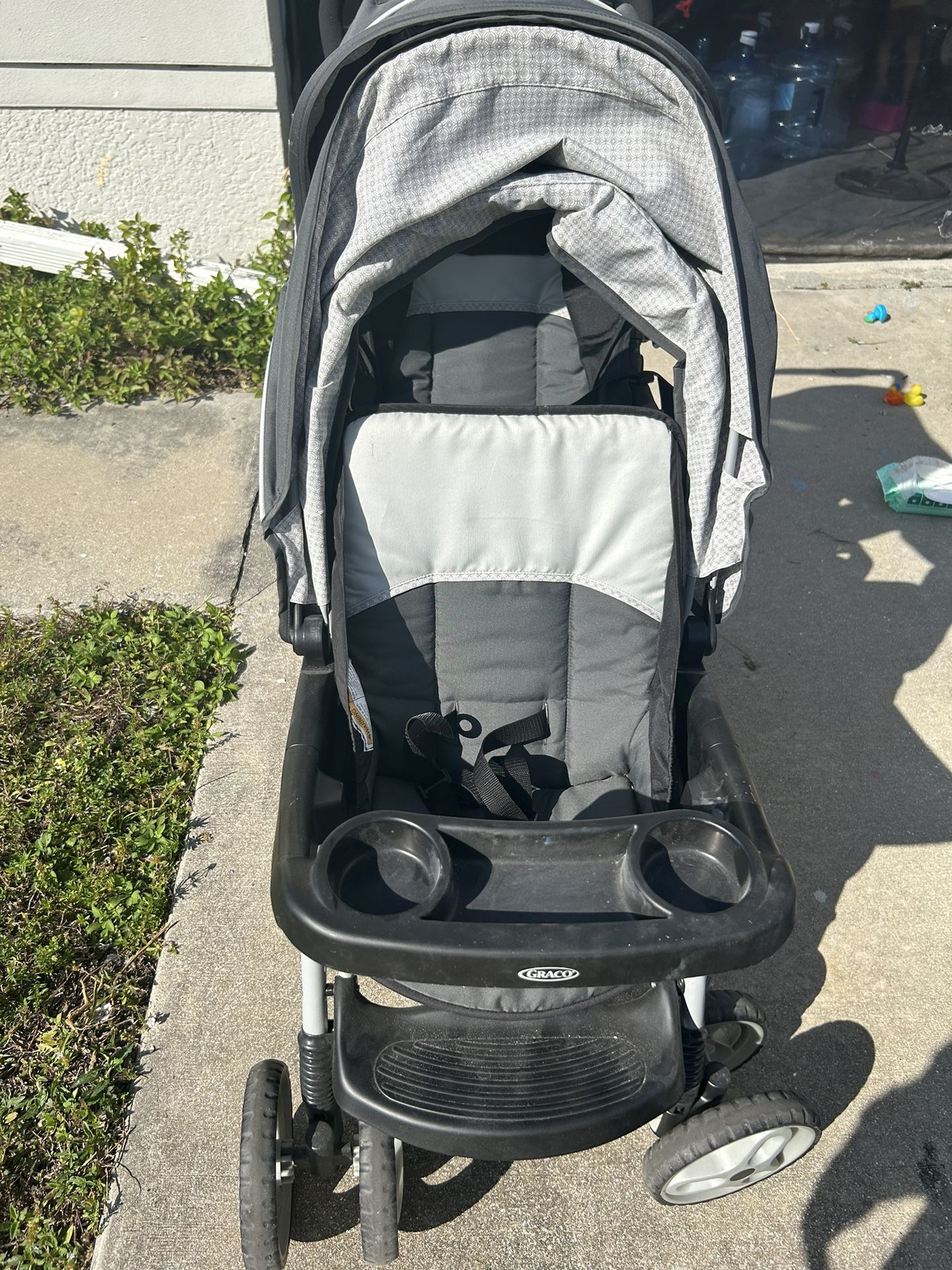 Graco Double Stroller - Barely Used 