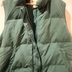 Vintage Eddie Bauer women’s Goose down Puffer Vest green medium