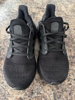 Women’s Adidas ultra boost size 6.5