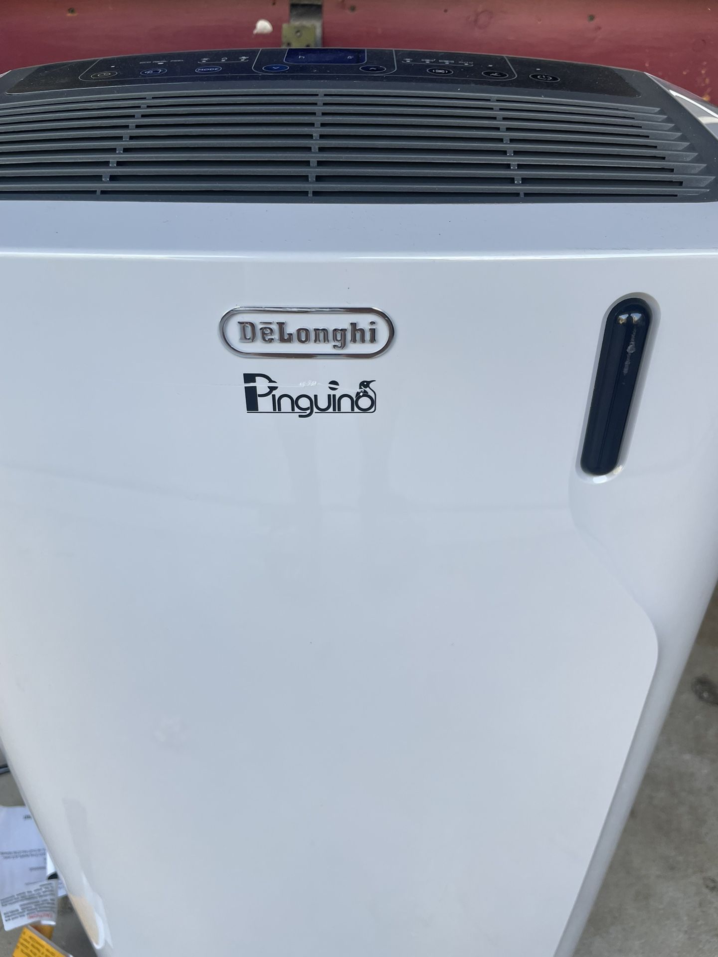 DeLonghi Pinguino Air Conditioner for Sale in San Diego, CA OfferUp
