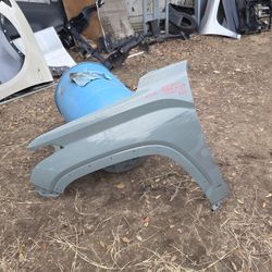 2022-2025 TOYOTA TUNDRA FENDER DRIVER SIDE 
F21026