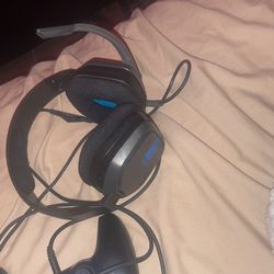 Astro A10