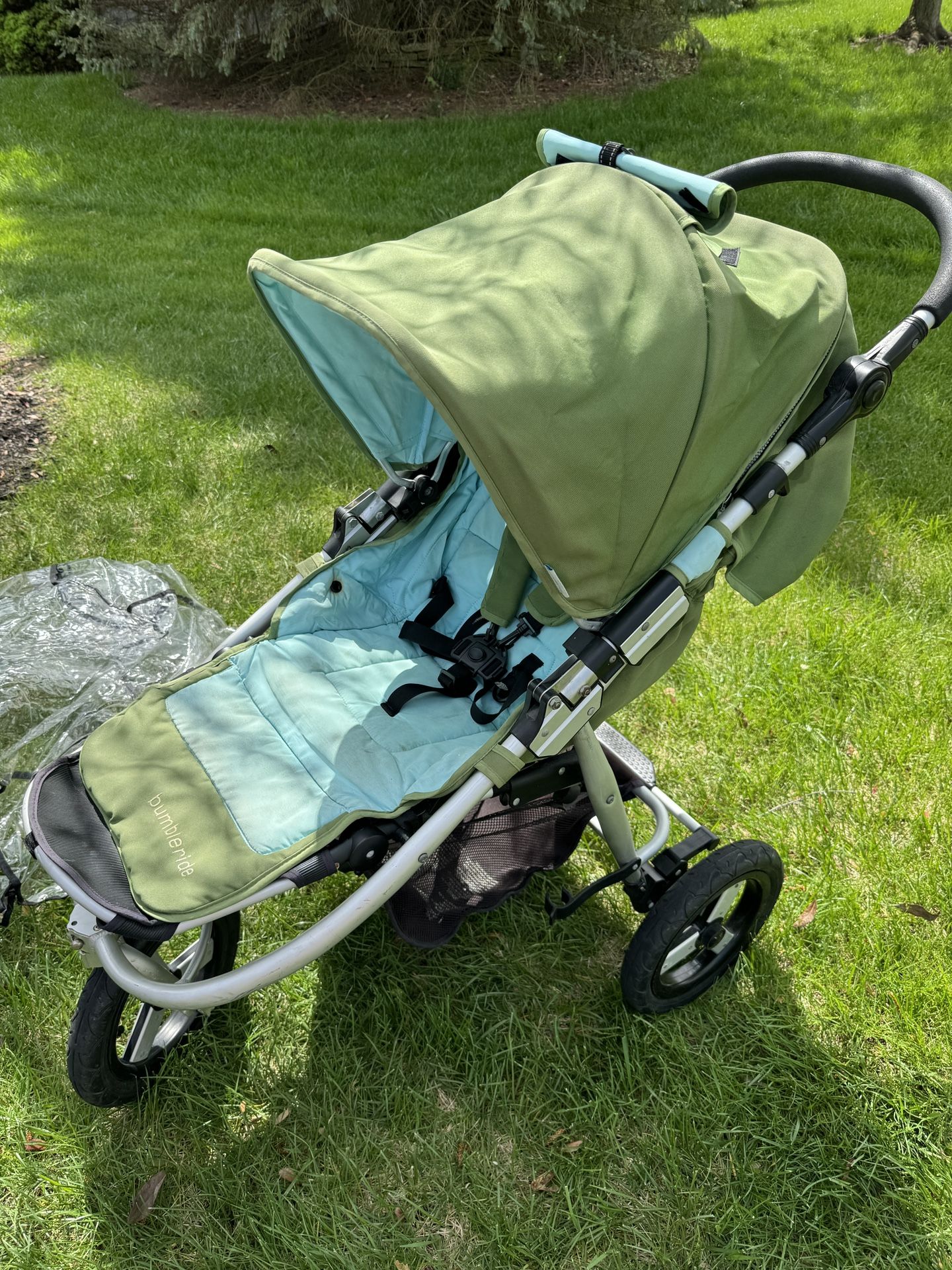 Bumbleride Stroller In Good Shape!  Comes With Rain Cover.  