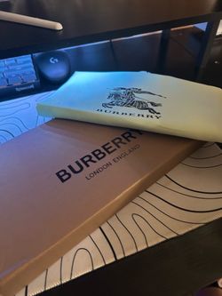 BURBERRY SLIDES