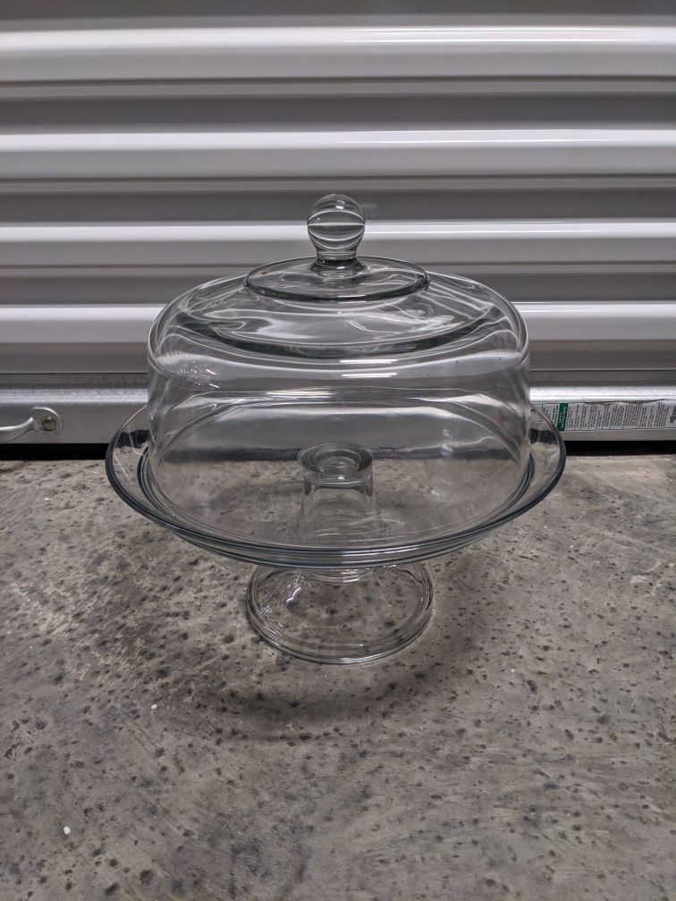 Glass dessert stand with dome cover