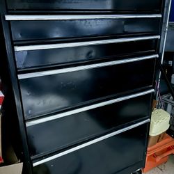 Kobalt 6 -Drawer Steel Rolling Tool Cabinet ( Black ) 