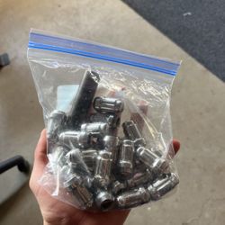 Toyota 4runner Lug Nuts With Impact Socket