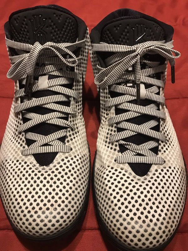 Kyrie 1 BHM