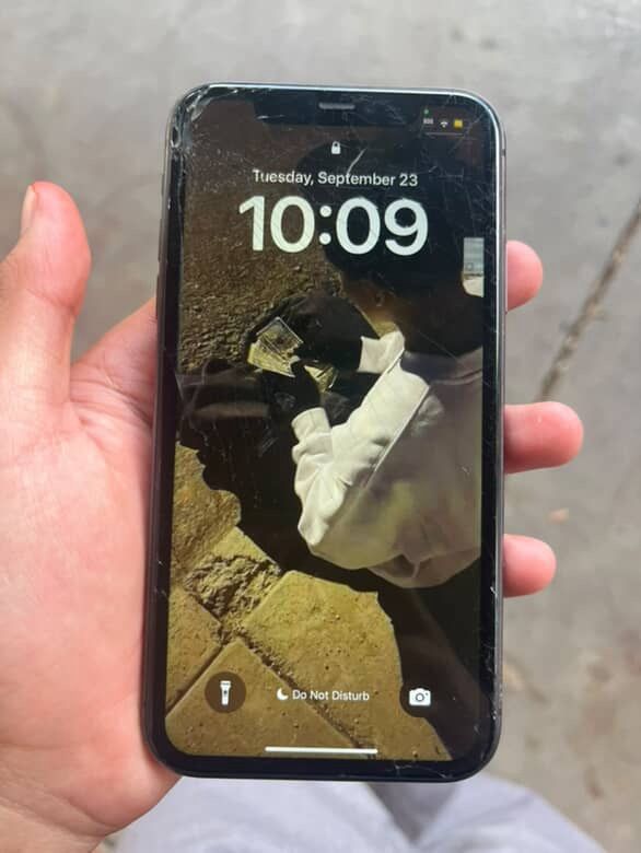 iPhone 11
