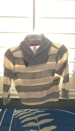 Boys Old Navy Sweater