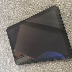 Ipad 10 like new 