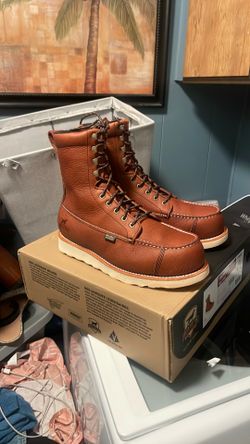Red wings Irish setters waterproof work boots steel toe