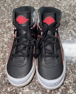 Jordans 2’s retro Infrared Cement