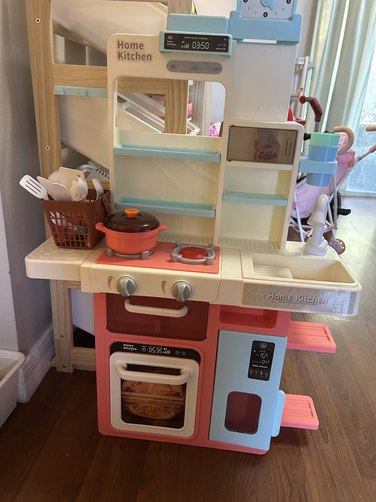 Play Kitchen
