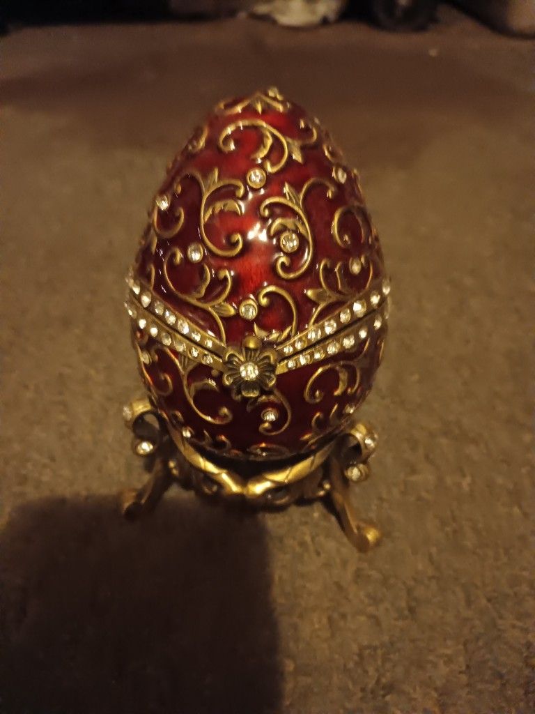 FABERGE Egg Style Red / Gold, Rhinestones Hinged Christmas tree Music Box With Stand