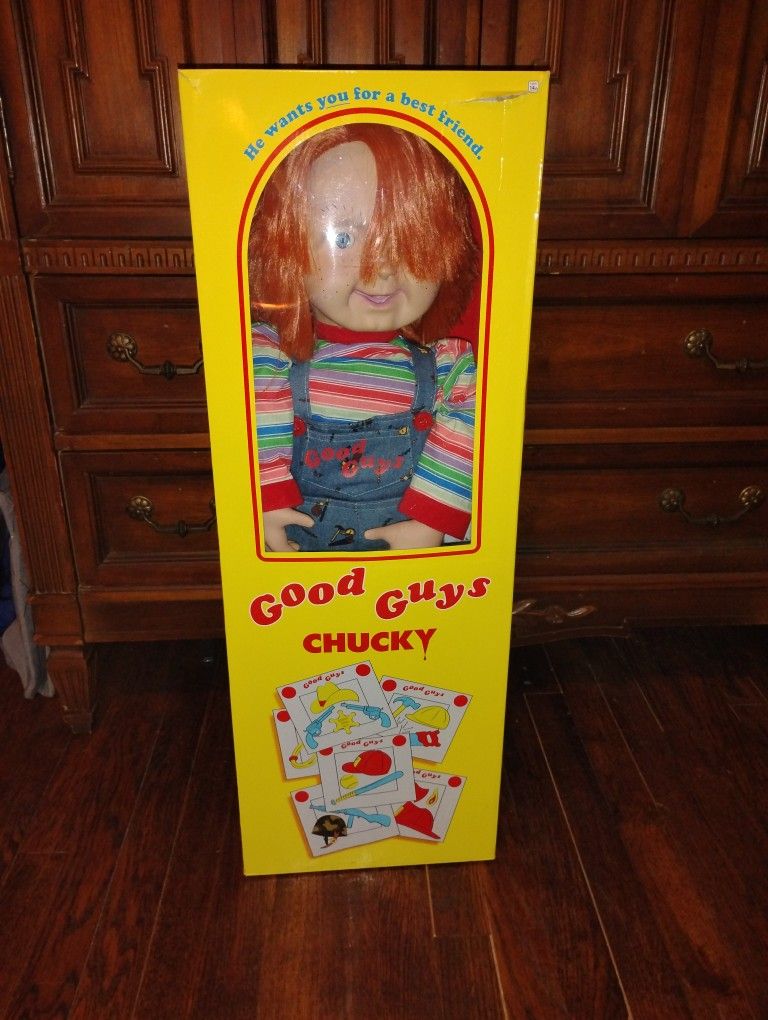 Child's Play Life-size 30' Chuckie Doll