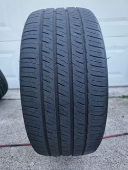 245/40R19 Michelin Primacy Tour A/S ZP tire