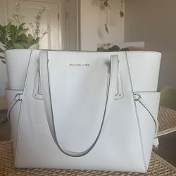 Michael Kors Tote 