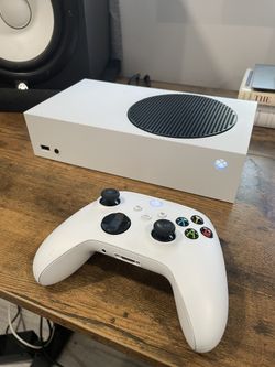 Xbox Series S w/ Box, Controllers, And Cables