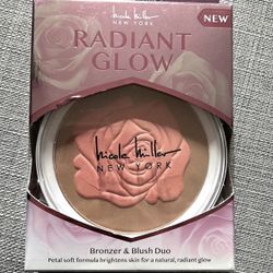 Nicole miller bronzer & blush dou