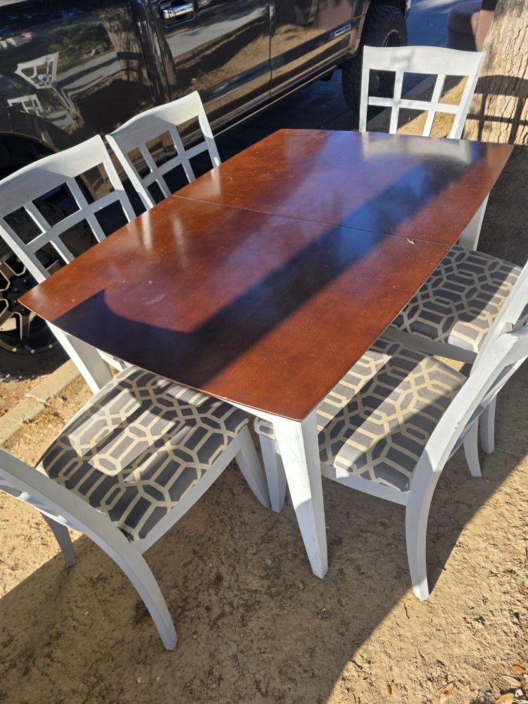 Free Dining Table With 6 Chairs
