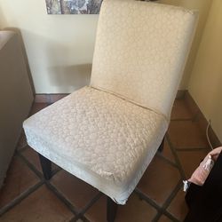 Side Chair With Cover 