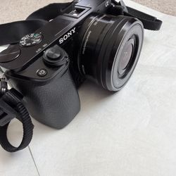 Sony 6000- For Streaming Or Video - Read