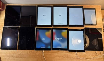 iPad Lot of 12 Parts or Repair