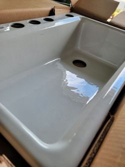NIB Kohler Riverby® 33" undermount single-bowl workstation kitchen sink