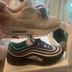2 Pair Nike Air Max Size 11