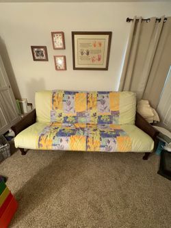 Futon/Couch