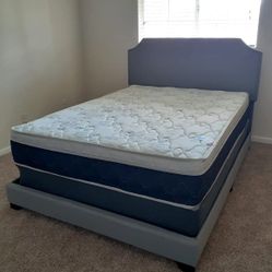 NEW QUEEN PILLOW-TOP MATTRESS AND BOX SPRING - 2PC