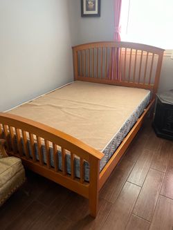 Full size bed frame and box