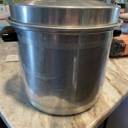 Vintage West Bend Bottle Sterilizing Pot With Rack