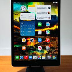 Apple iPad 9th Gen 10.2” Display 64GB Fully Functional!!
