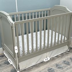 Pottery Barn Kids Convertible Crib — Solid Wood 