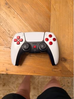 Modded ps5 controller with 4 paddles