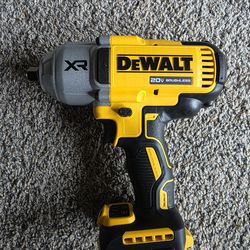 Dewalt Impact Wrench 1/2