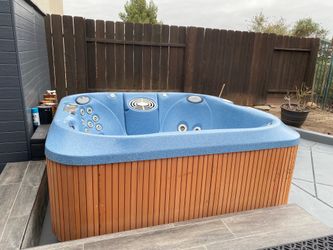 Free Jacuzzi
