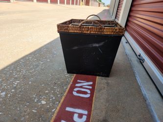 Metal Container