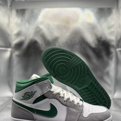 Air Jordan 1 Mid Grey Green 