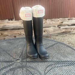 Women’s Hunter Boots With Socks