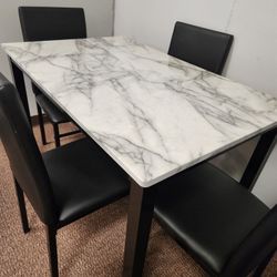 Dining Table 4 Chairs Brand New In The Box