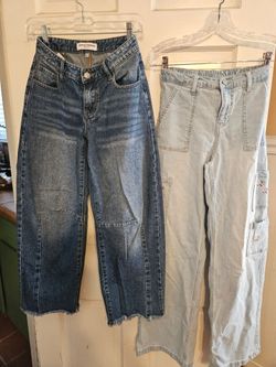 Ropa moderna de jovencita sise 00/23 a $ 12.50 each/ cada uno