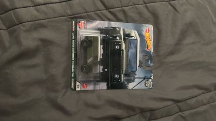 Hot Wheels premium Land Rover defender