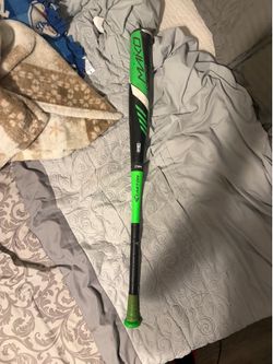 Easton Mako