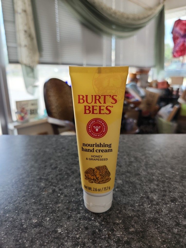 Burt's Bees Nourishing Hand Cream Honey & Grapeseed