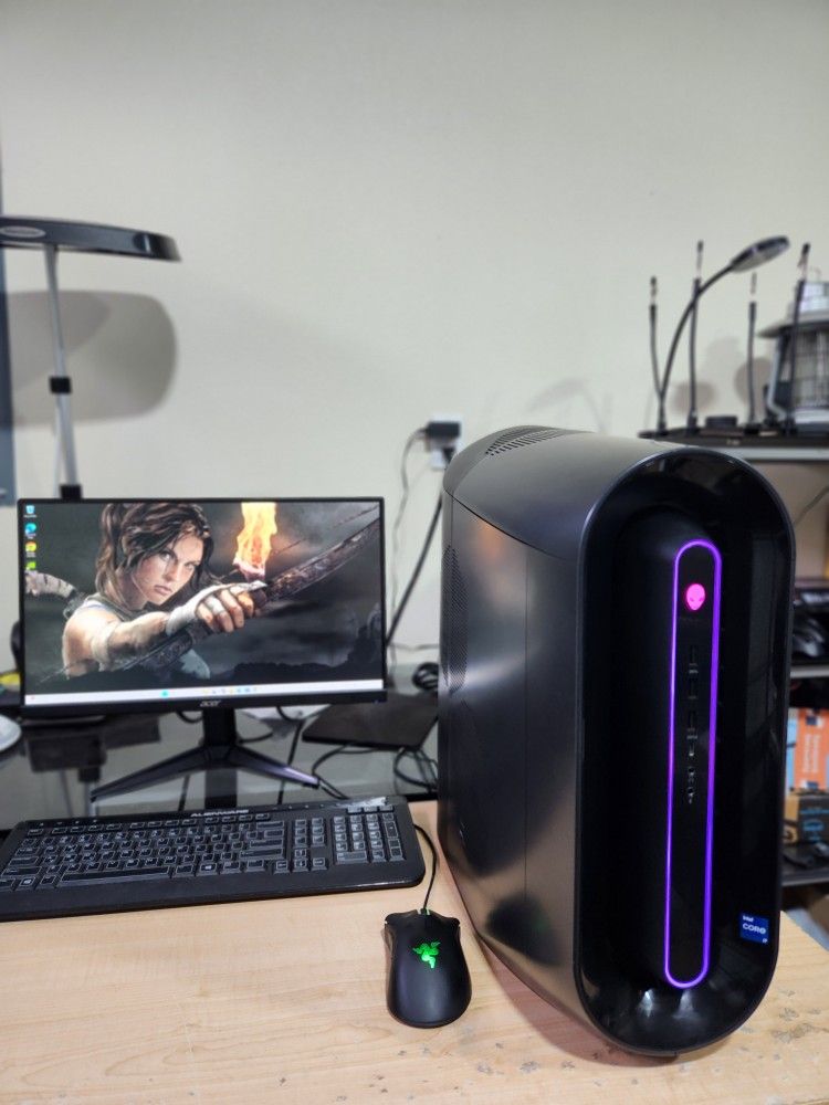 Gaming PC Alienware Aurora R12 11th Gen I7-11700F. Like New