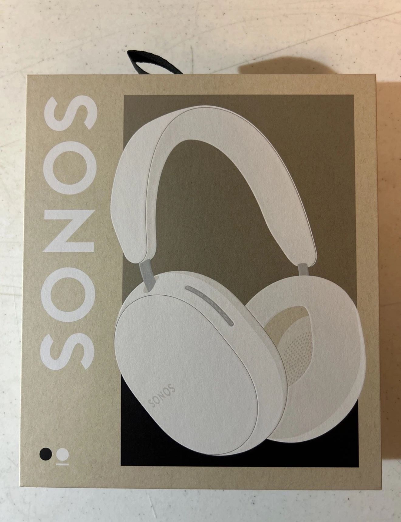 Sonos Ace Wireless Over-Ear Headphones with Bluetooth, White Noise Cancelling, 30-Hour Battery Life, Spatial Audio, Dolby Atmos, Dynamic Head Tracking